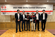 Nuestros técnicos Hino visitan Tokyo para el reconocimiento Latin American Skill Contest Hino 2023